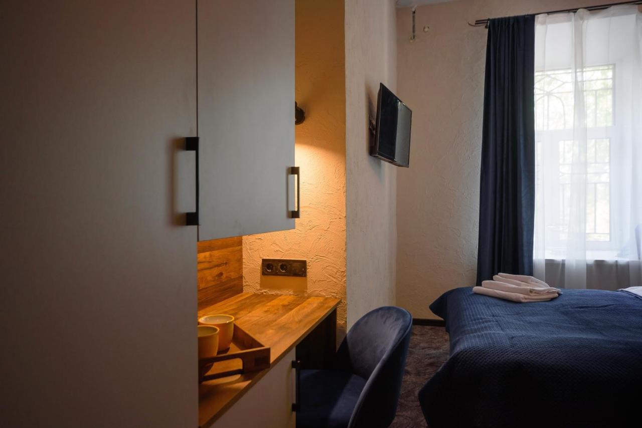 Hotel Buninn Одеса Екстериор снимка