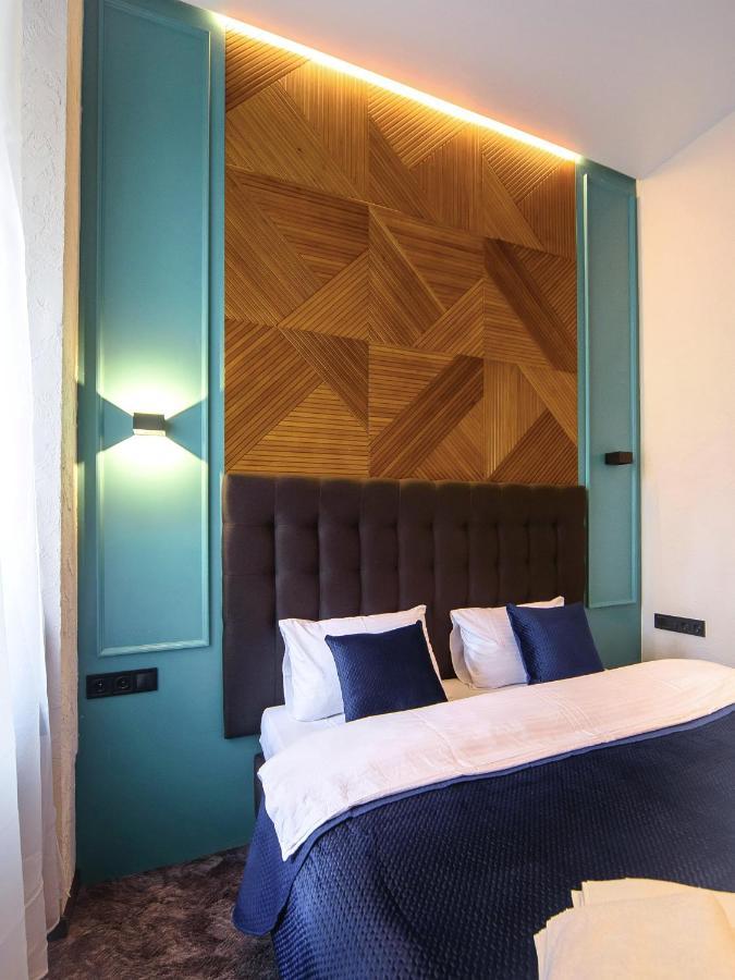 Hotel Buninn Одеса Екстериор снимка