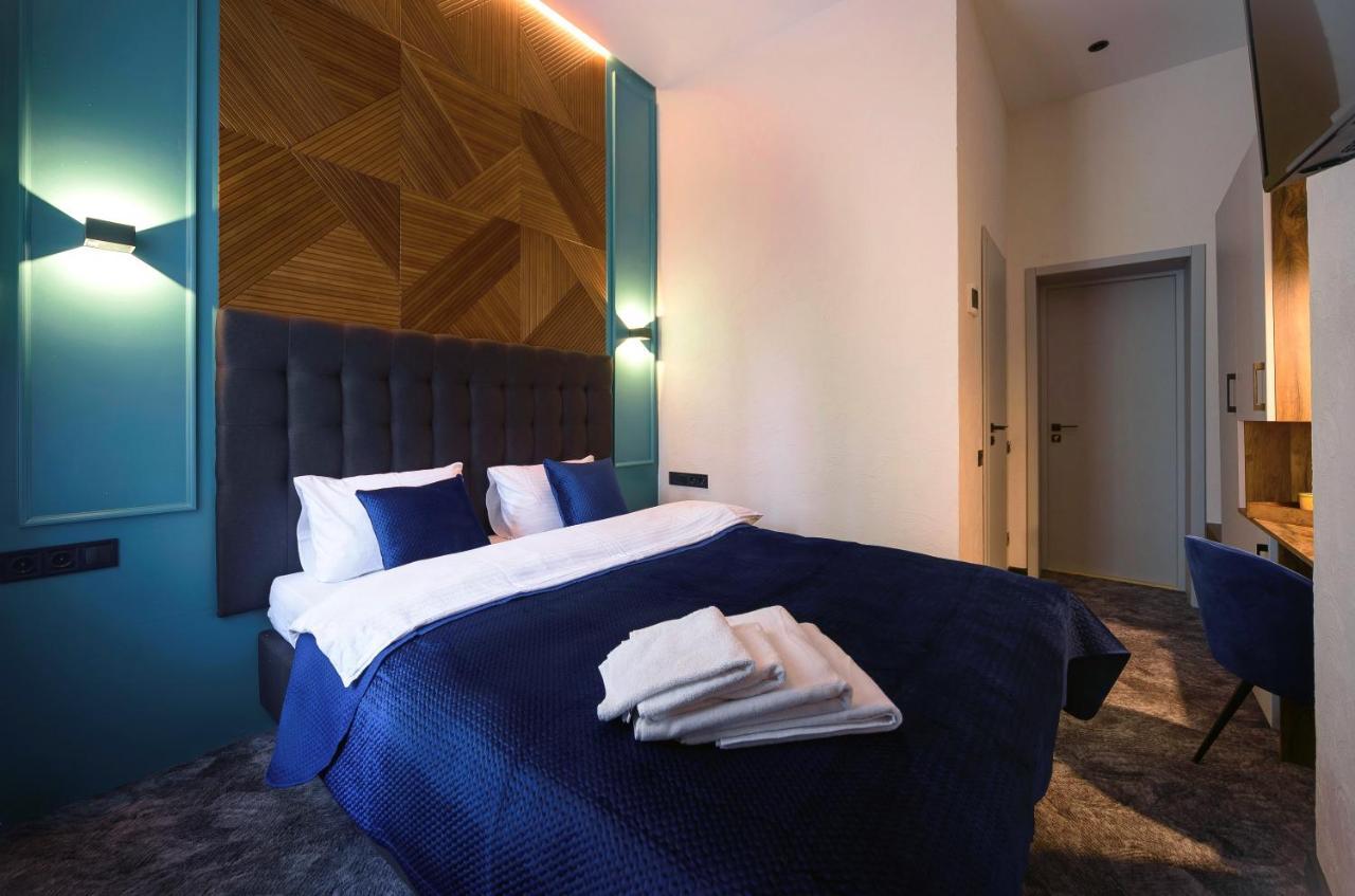 Hotel Buninn Одеса Екстериор снимка